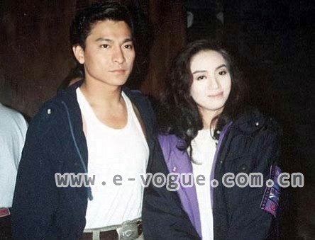 刘嘉玲抢曾华倩男友梁朝伟 揭秘娱乐圈女星恩怨史