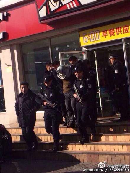 天津警方成功处置一起人质劫持事件