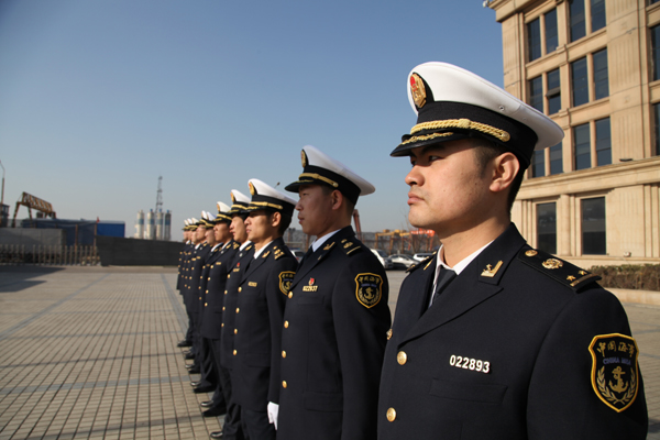 东疆海事局推进海巡执法支队军事化管理成果显著