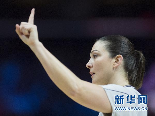 美女裁判执法NBA常规赛