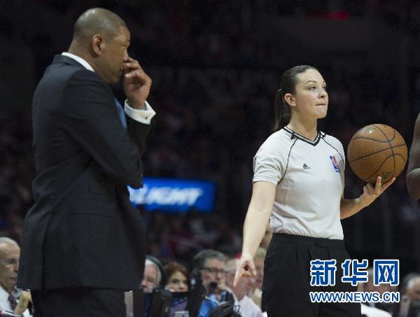 美女裁判执法NBA常规赛