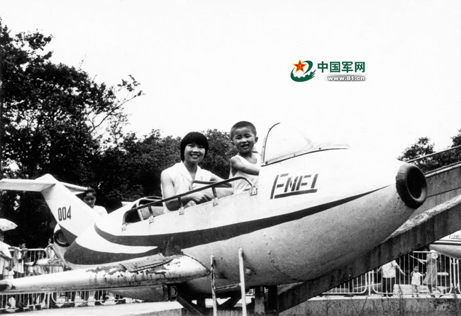中国空军金头盔第一猛男：蒋佳冀成长轨迹
