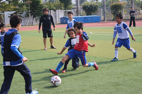 日本足协在厦举办“梦想老师”足球教学与比赛