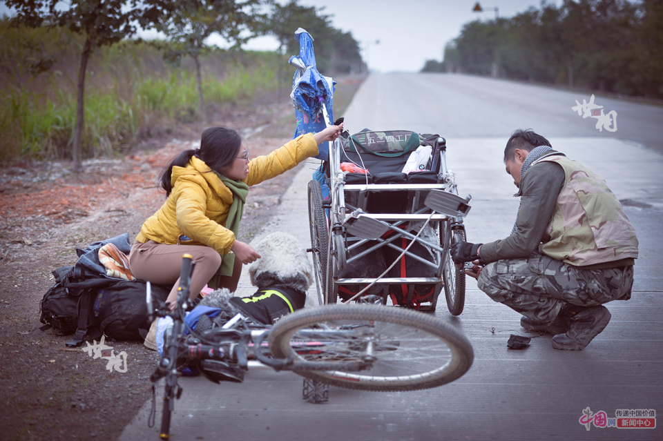 轮椅上的公路之旅