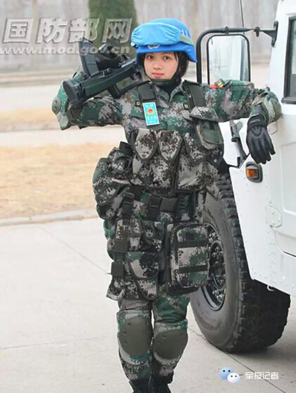 颜值爆表！短发才是军中女神的标准