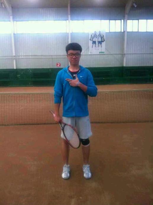 张佳伟:用行动书写亚洲网球冠军的网球梦