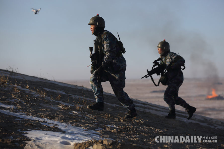 中国海军陆战队极寒对抗演练