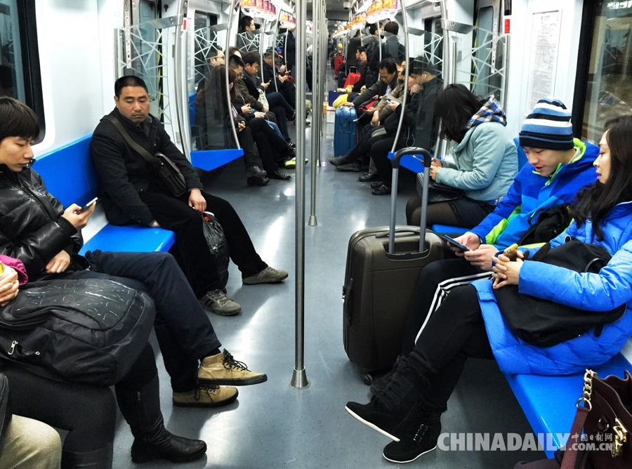 春节临近北京地铁客流量锐减