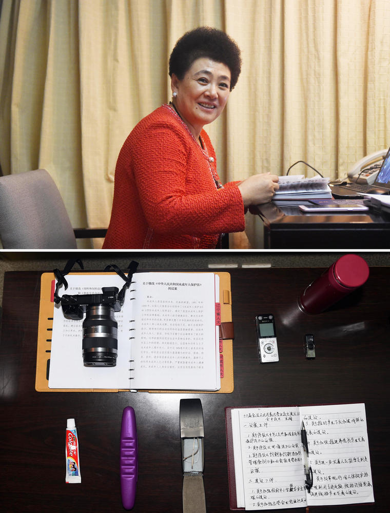 女代表委员晒私人“装备”