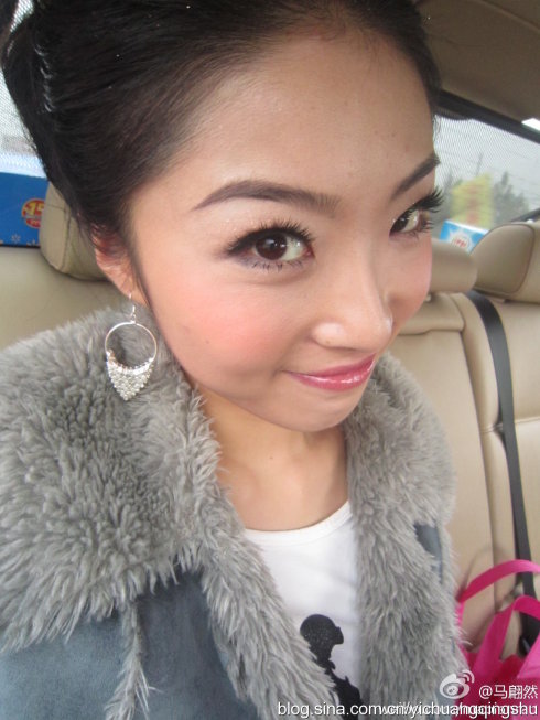 被砍死央视实习女主播<em>马翩然</em>生前与男友恩爱照