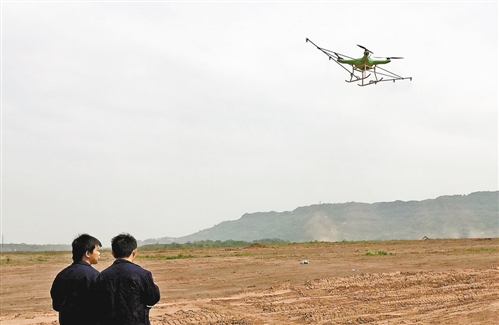 “重庆造”量产无人机批量销往外地 或成重庆朝阳产业