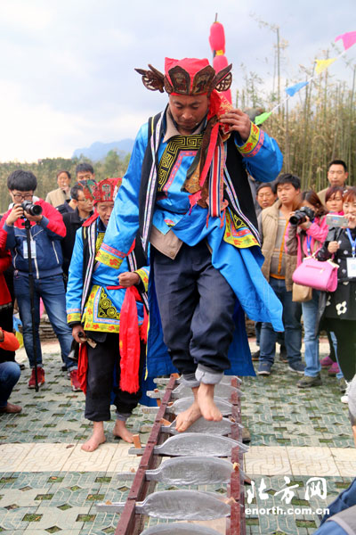 羌族文化与旅游发展大融合 傩艺绝技得以传承