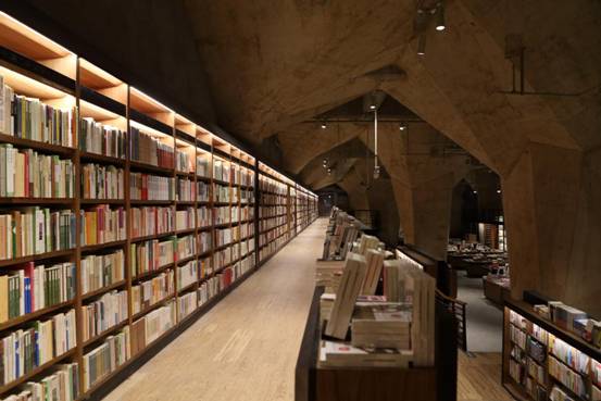 “地下藏经阁”成都方所被评2015年世界最美15座书店之一