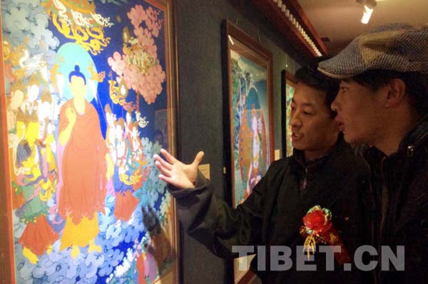 西藏唐卡画师“朋友圈”：新人辈出