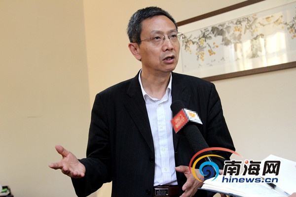 “书香节”财政专家贾康解读房地产与房地产税