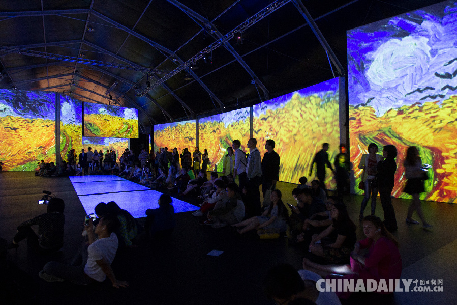 上海：“不朽的梵高”感映艺术大展迎首秀