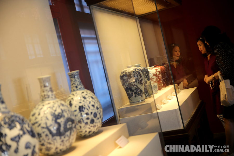 明代御窑瓷器对比展在故宫博物院举办