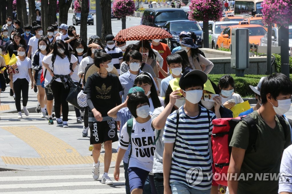 MERS恐慌下的韩国：全民武装戴口罩