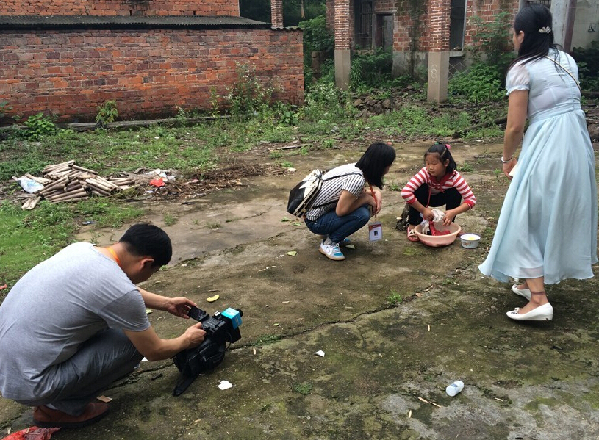 “爱佑中华 开启明天”全国公益助学活动组委会调研组进驻上饶县