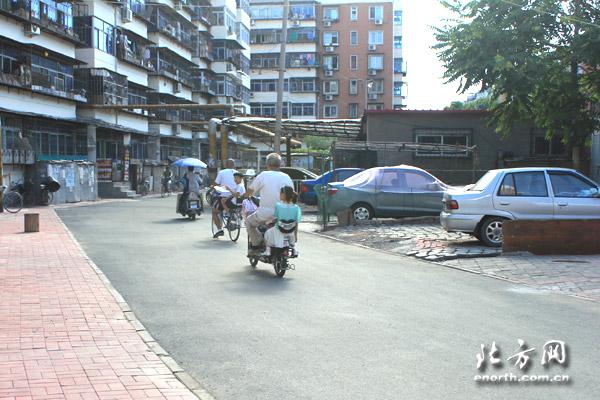 污水外溢困扰居民 天津河东区将改造排污设施