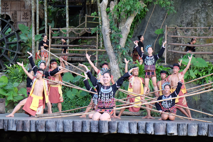 保亭槟榔谷：黎苗文化保护与开发并存的国家4A景区