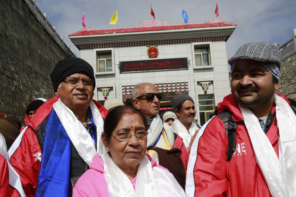 印度官方香客进藏朝圣新线路启动仪式在乃堆拉举行