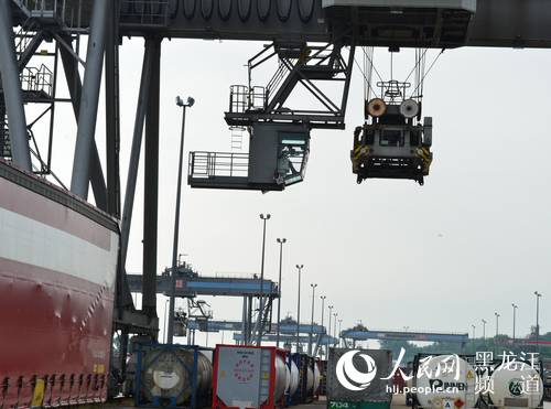 哈欧国际货运班列德国首班开行哈尔滨
