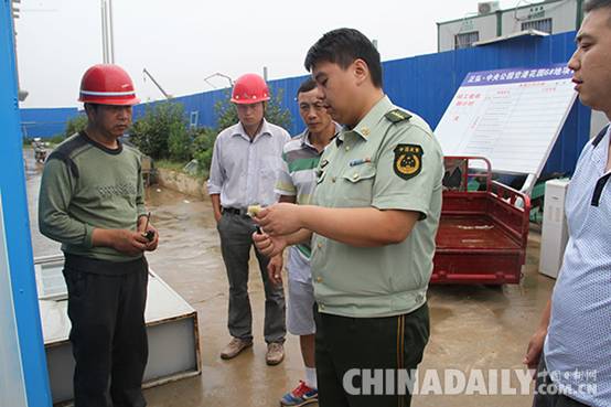 郑州港区消防大队进工地 宣讲彩钢板房火灾危害性