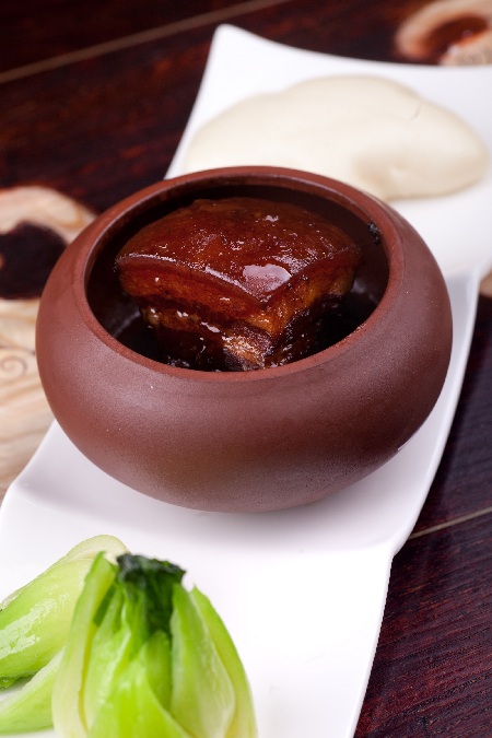沈阳香格里拉大酒店推出“舌尖上的杭州”美食节