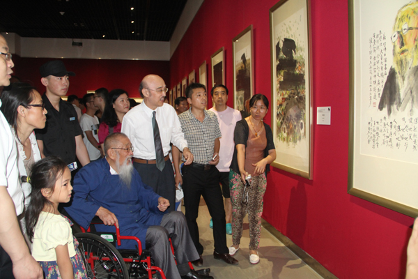 山东博物馆展出姜一涵书画作品90件 展览8月30日结束