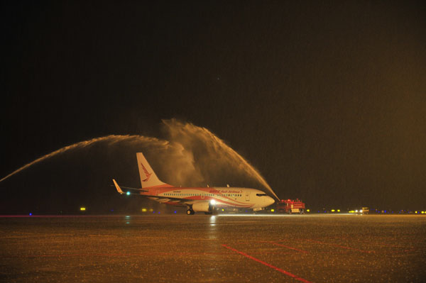 瑞丽航空迎第6架飞机 云南本土航企发展步伐提速