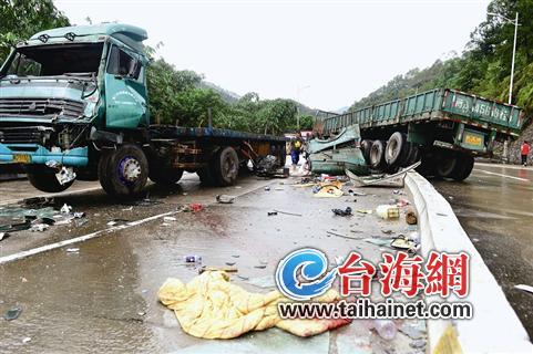 漳州九龙岭路段连发两车祸 6人受伤地点相距不到1公里