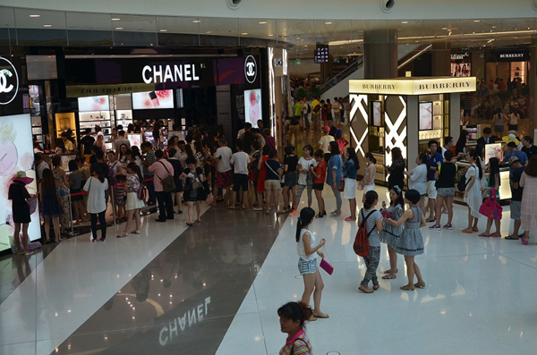 海棠湾免税购物中心开业一周年 对区域经济发展带动效应明显