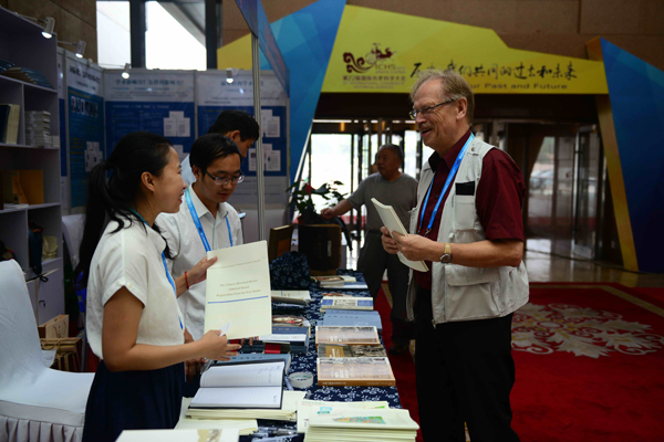 《中国历史评论》在国际历史学大会上广受赞誉