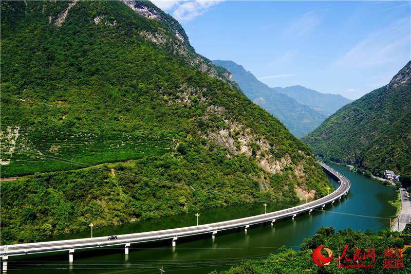 湖北兴山“最美水上公路”成为鄂西旅游新景点（图）