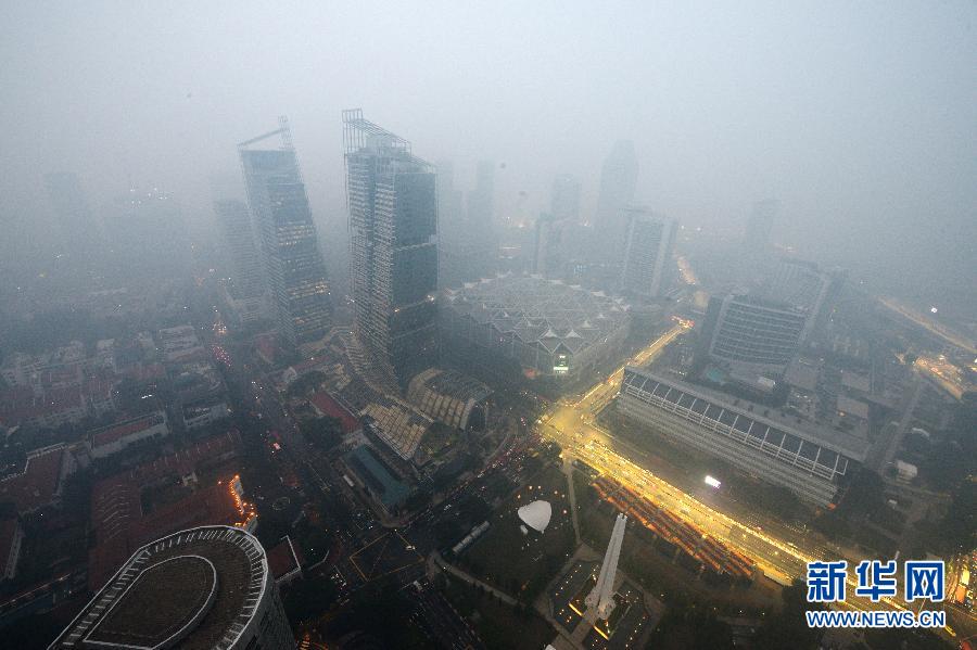 烟霾笼罩新加坡