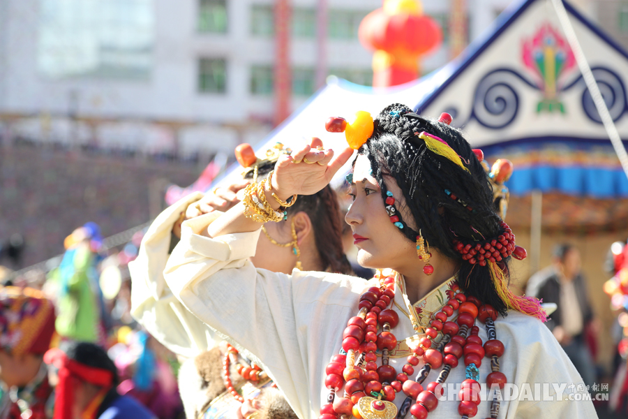 西藏昌都首届三江茶马文化艺术节开幕