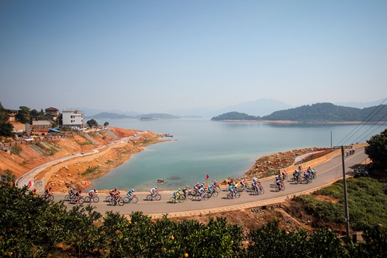 2015环中国自行车赛湖南段郴州收官