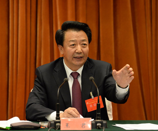 内蒙古党委书记王君:适应经济新常态 打造祖国