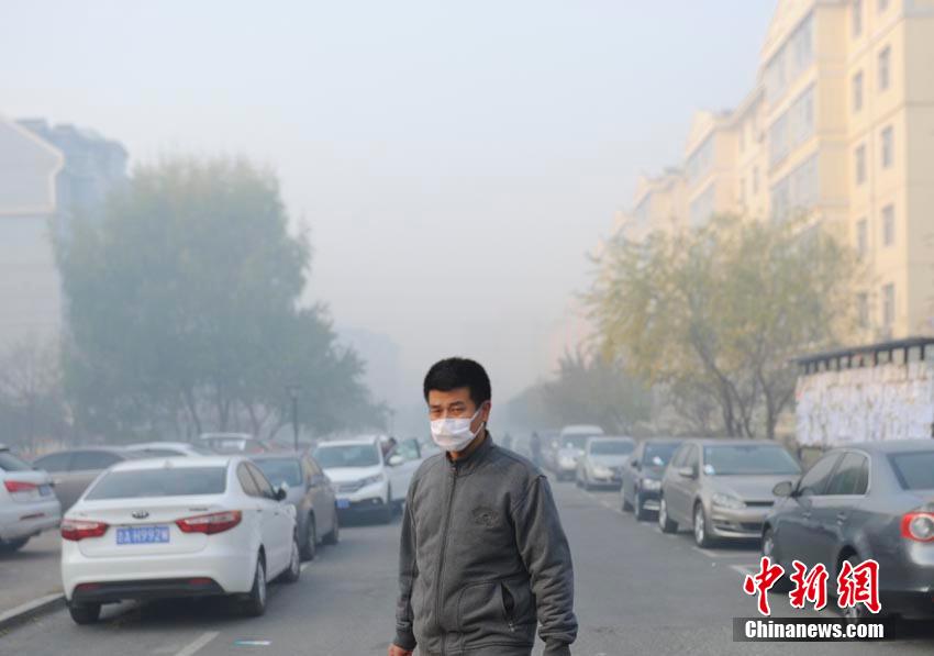 中国东北现雾霾 长春成“雾都”