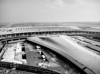 郑州机场二期进入设备调试阶段