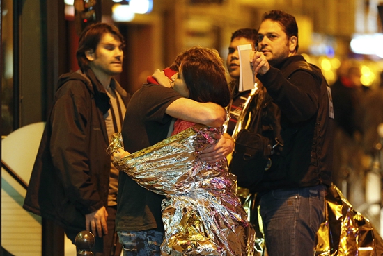 巴黎发生爆炸枪击事件　闽39名游客安全未受影响