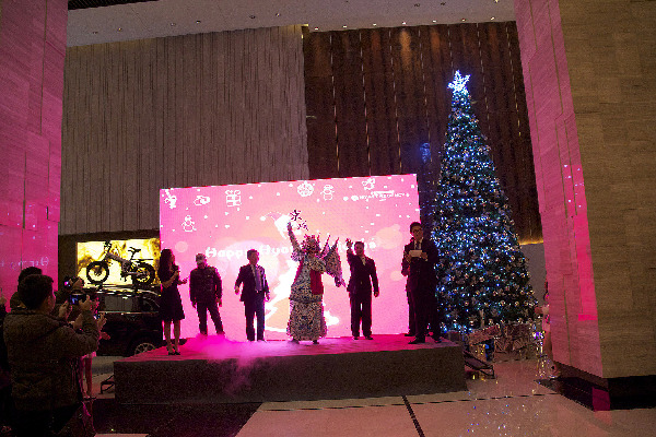 济南万达凯悦酒店开启欢乐圣诞季