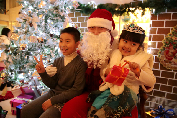 哈尔滨凯宾斯基酒店圣诞点灯仪式开启温馨冬季