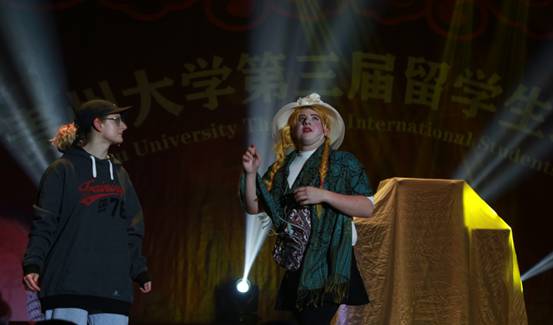 贵州大学：“第三届留学生之夜”展现不一样的“中国故事”