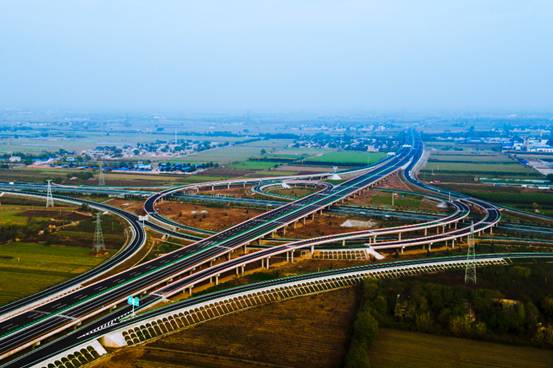 陕西公路枢纽地位基本确立 高速公路总里程破5000公里