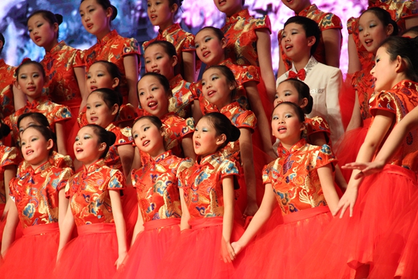 红星路小学“小百灵”合唱团首届专场音乐会在肥举行