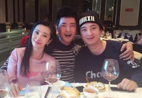 演员任泉宣布息影：坐拥冰冰和思聪 身价过亿的人生赢家！