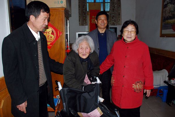 “安徽老年希望工程项目”康护器具捐助仪式在萧县举行