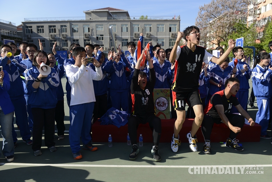 北京：北控队长助力校园篮球热